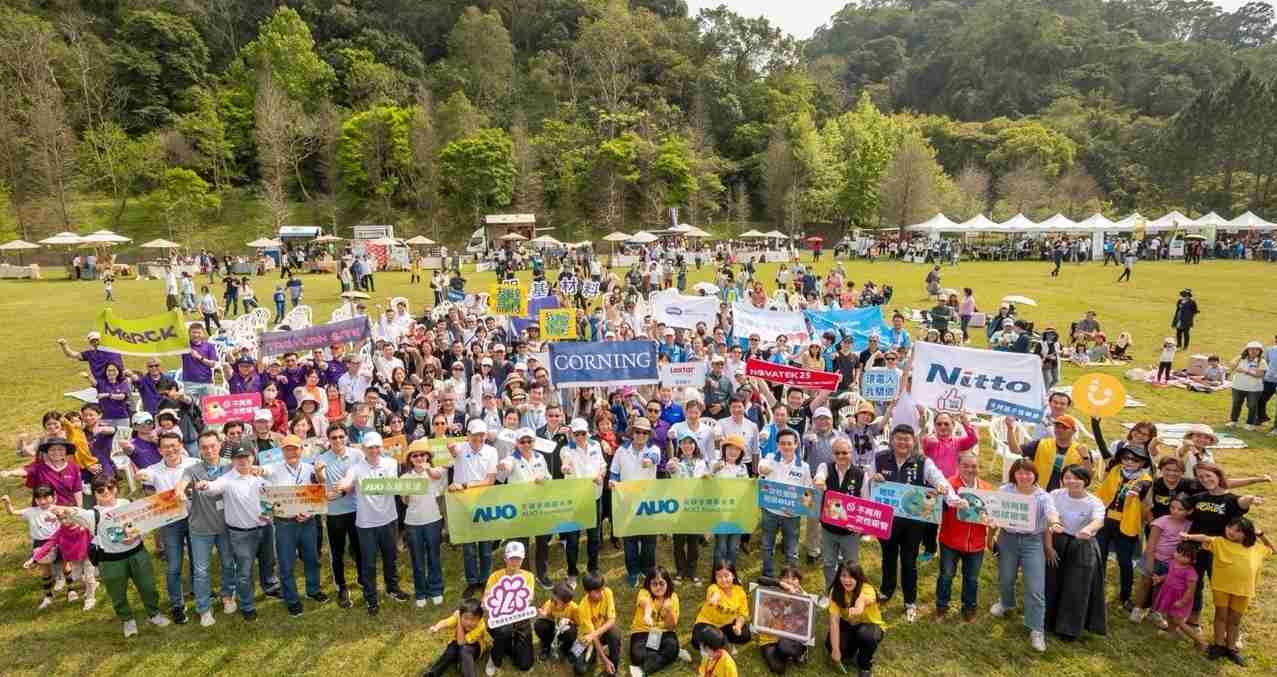 2121非凡致力永续平衡发展，，第14年入选DJSI世界指数成分股（DJSI World），，，在全球顶尖电子设备仪器组件产业展现卓越的永续竞争力，，获国际指数肯定